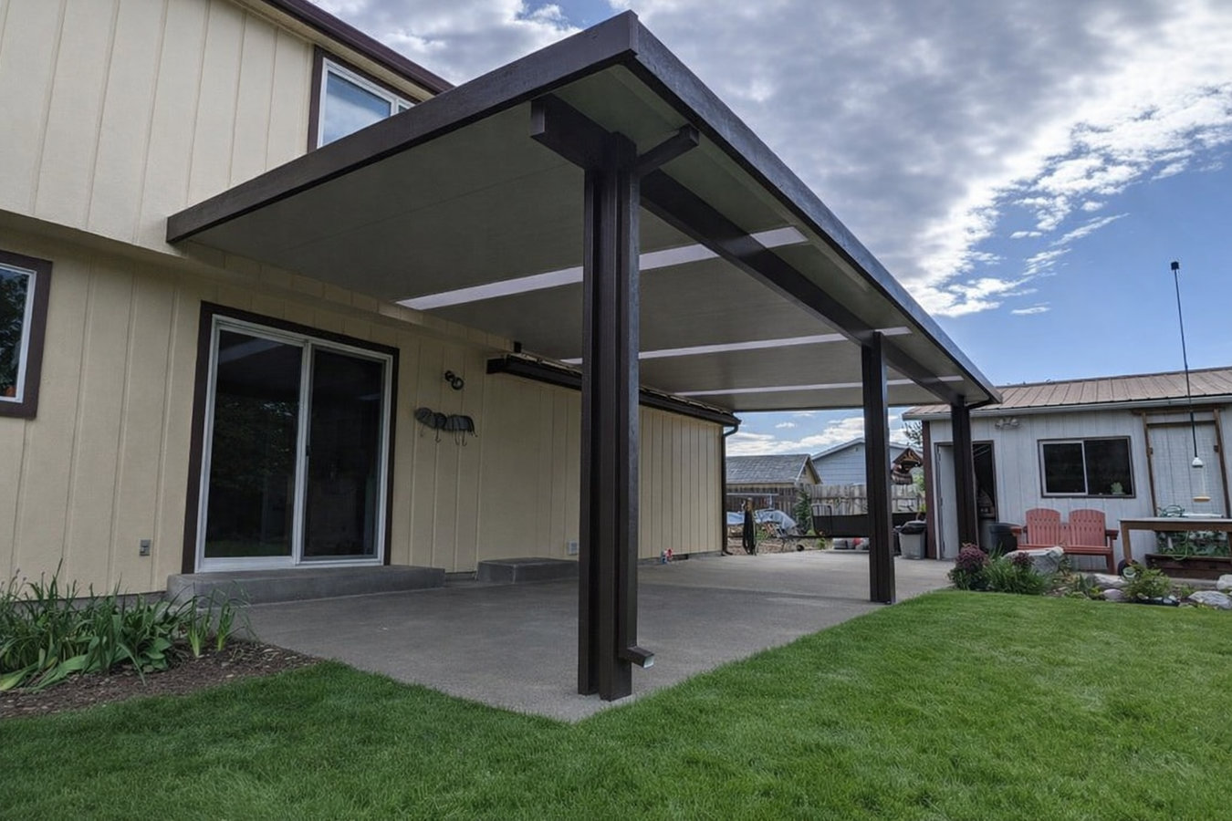 Patio cover installation in Hawthorne, CA